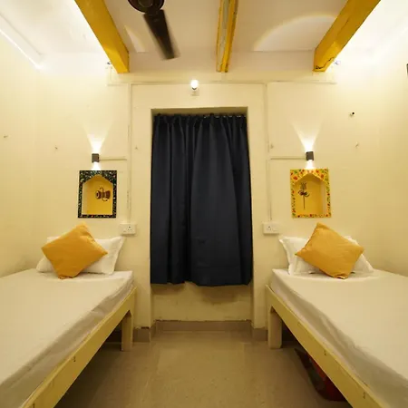 Kailash Heritage Homestay Varanasi Exterior photo