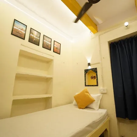 Kailash Heritage Homestay Varanasi Exterior photo